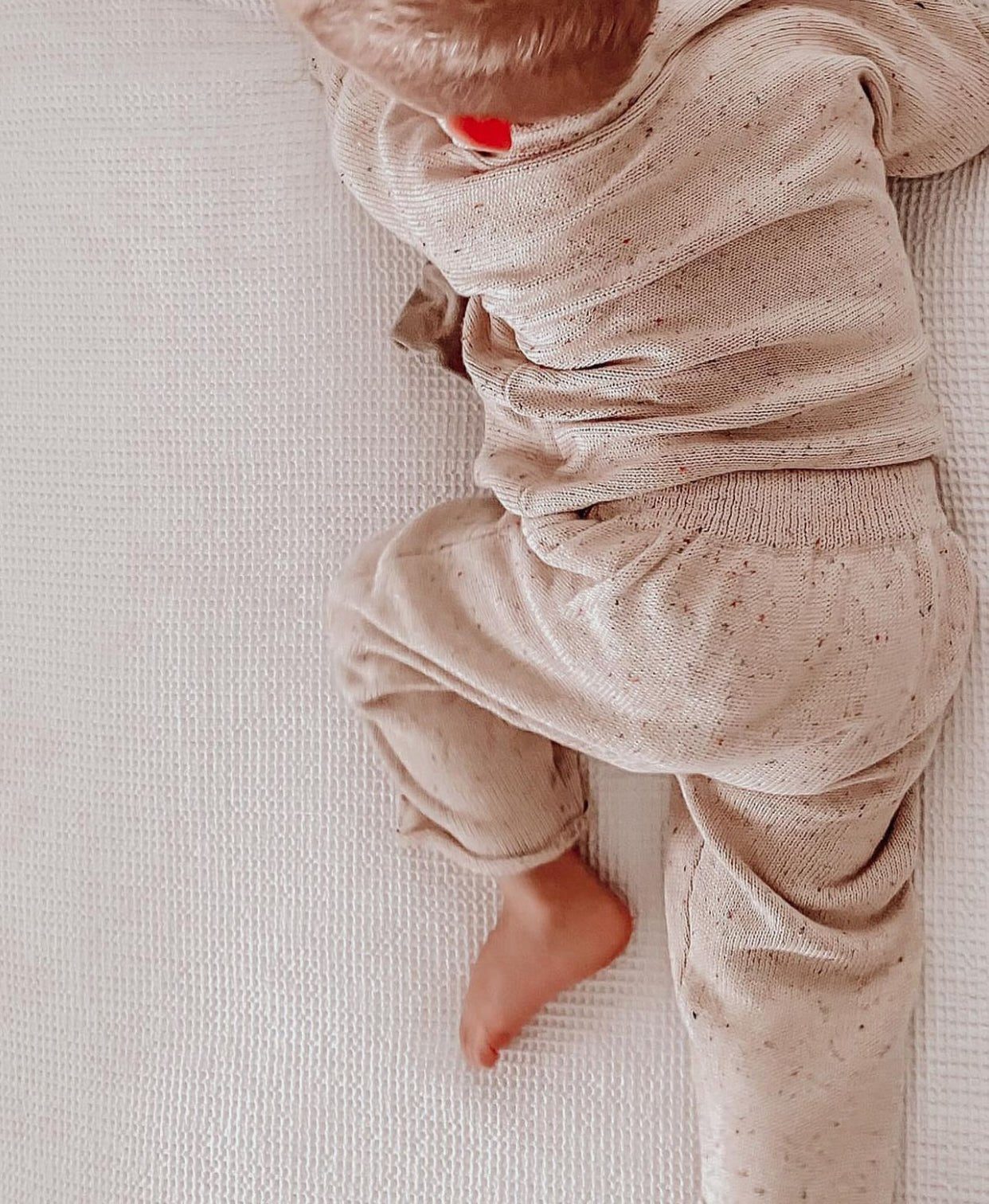 Biscuit Speckle Knit Pants
