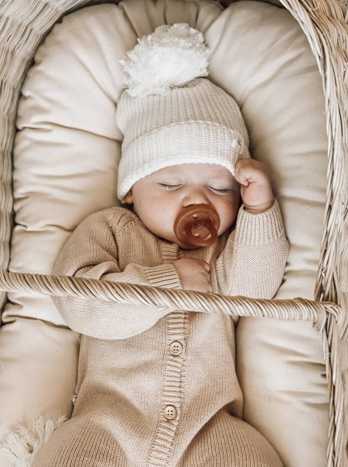 Chunky Knit Pom Beanie - Milk