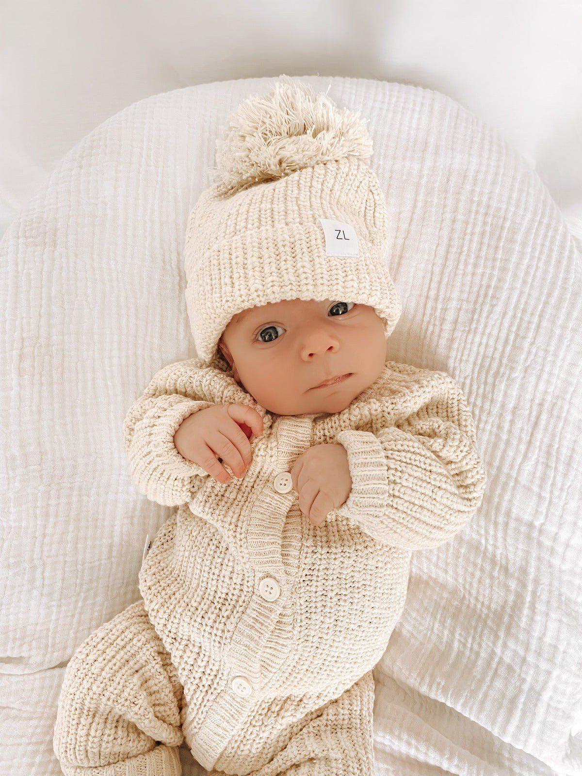 Chunky Knit Pom Beanie - Cocoa Fleck