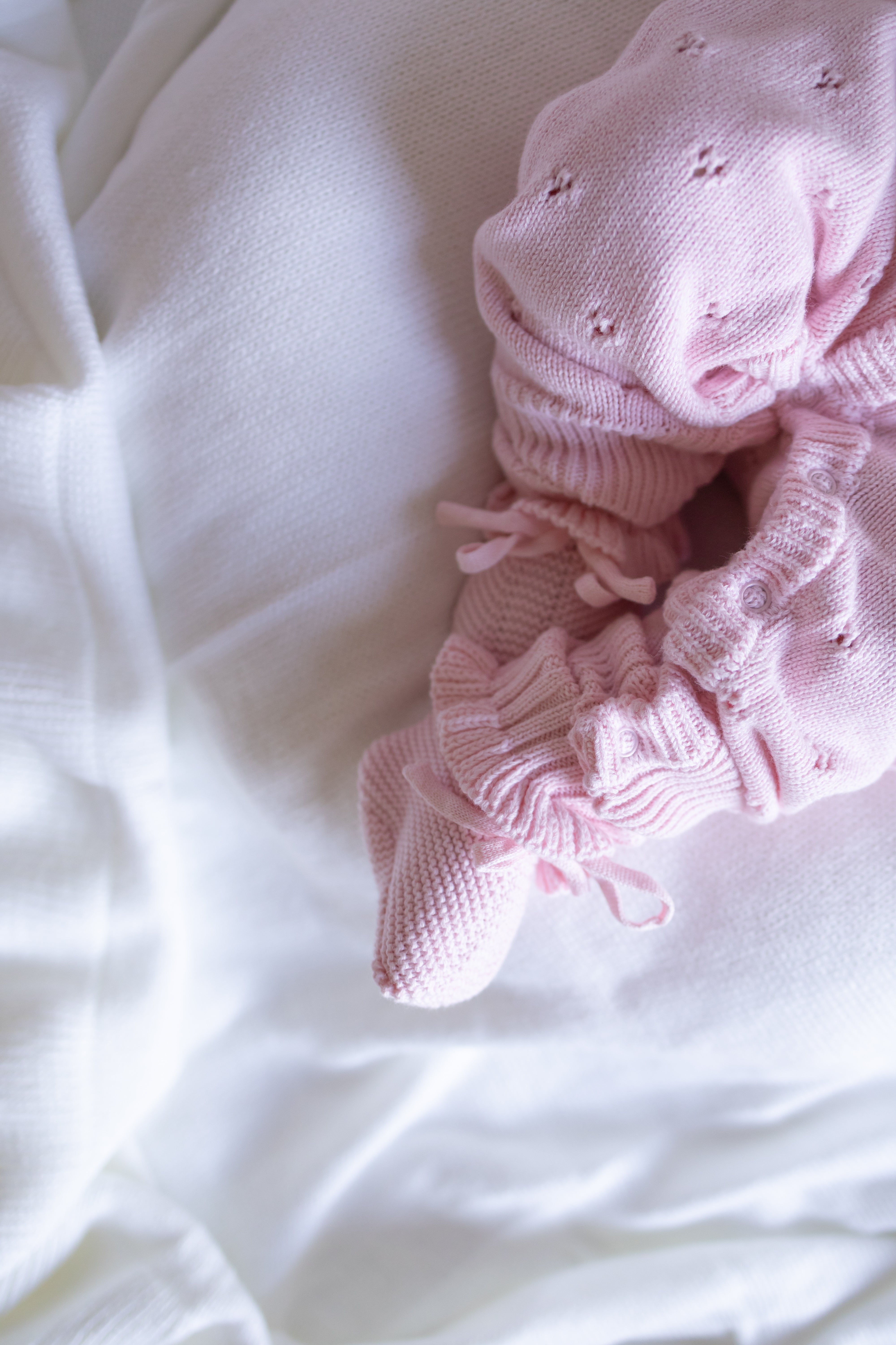 Knit Frill Tie Booties - Prima