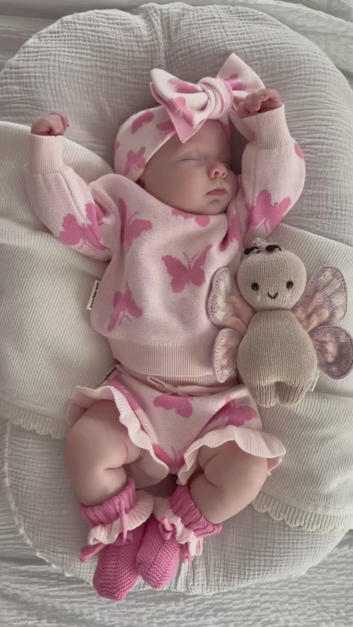 Video of Baby wearing Flutter and Frill Bloomers with matching set — Brave Little Lamb